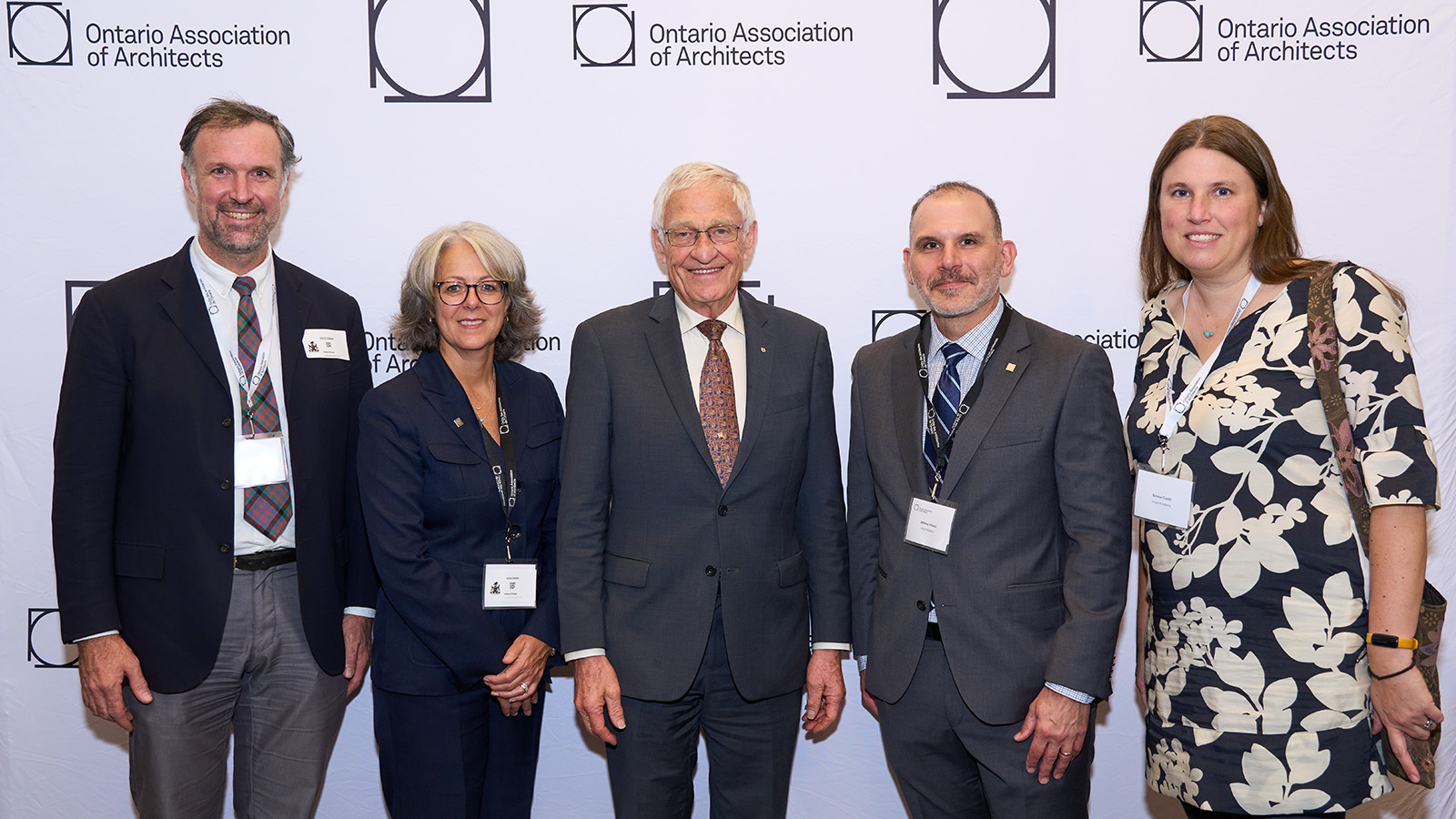 OAA Executive Director, Kristi Doyle and OAA President, Settimo Vilardi with MPP Ernie Hardeman and representatives of Invizij Architects from his nomination, Harvey Woods Lofts.